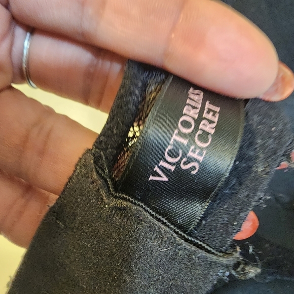 Victoria's Secret black Dream Angles Lined Demi Black Bra Size 32DDD - Picture 7 of 8